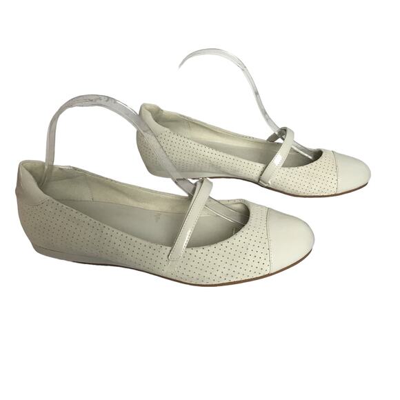 Cole Haan Gilmore Women’s Sz 8.5 Suede Mary Jane Flats Leather Cap Toe Ballet - Picture 1 of 6